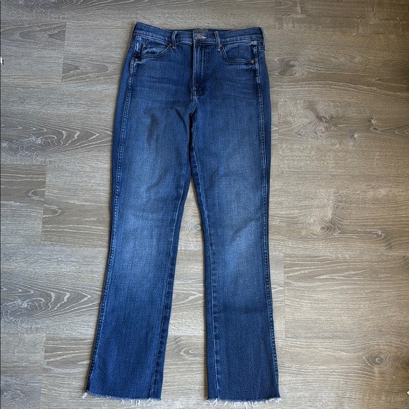 MOTHER High Waisted Rascal Slice Sneak Fray Sake To Me Jeans - Picture 2 of 14